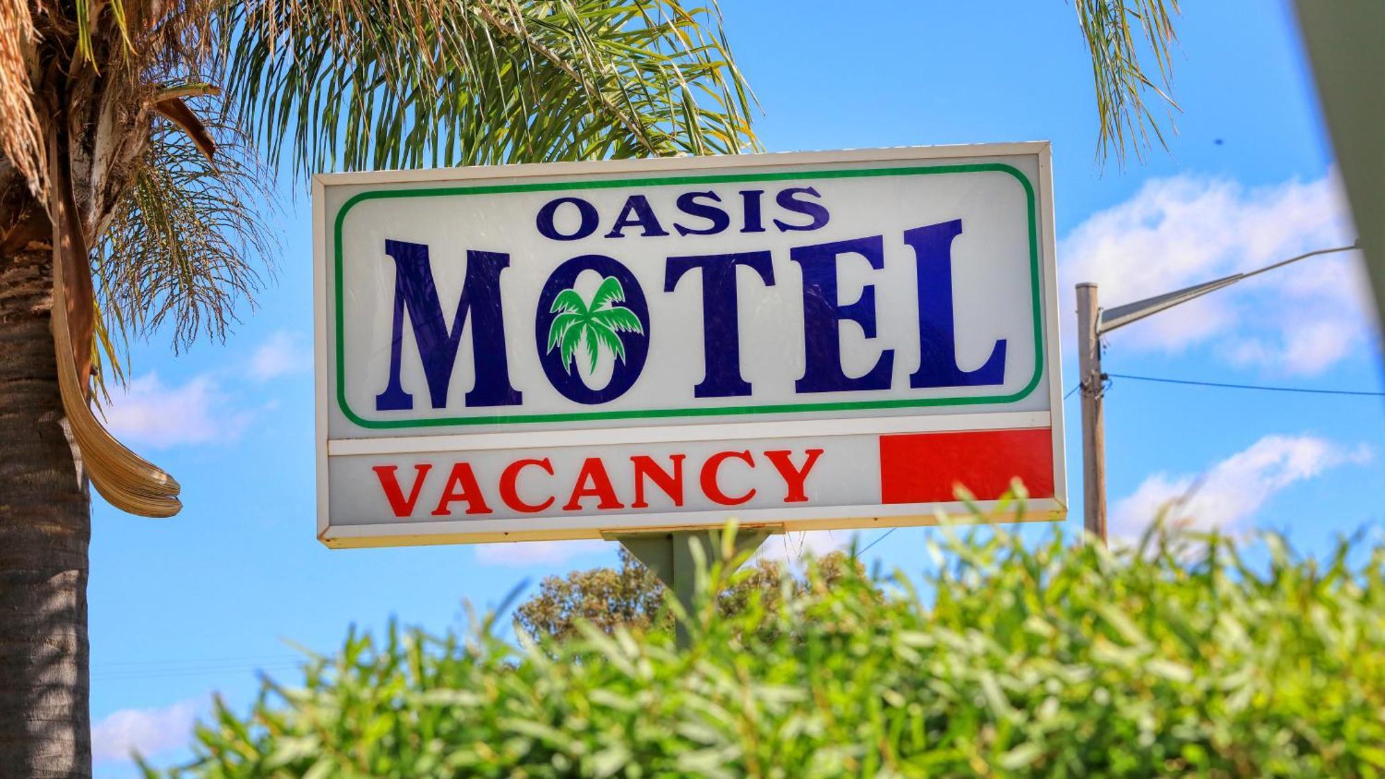Oasis Motel Peak Hill Esterno foto